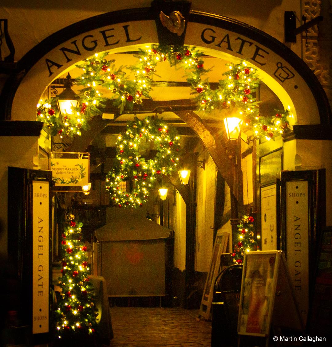 JILLYY_GUILDFORD_Angel-Gate
