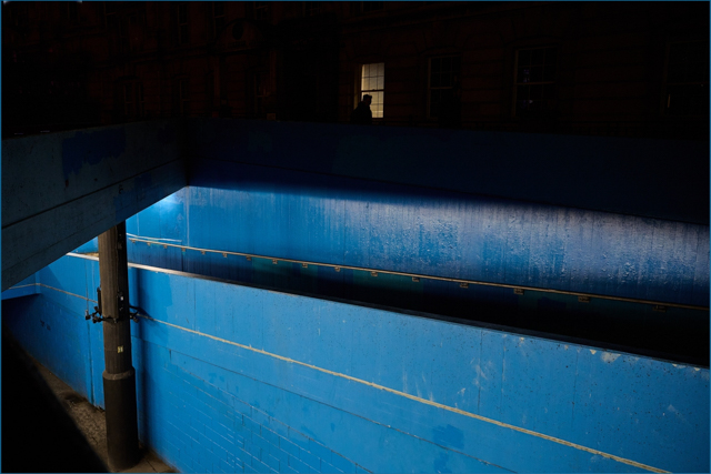 D8463_Above_the_Subway