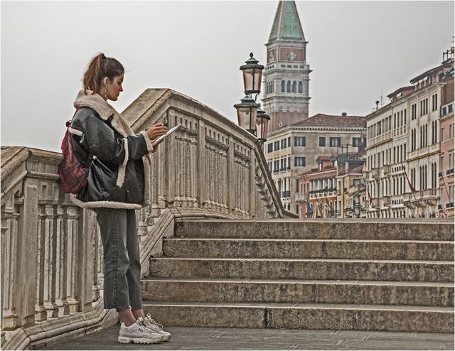 P7617_Sketching_Venice